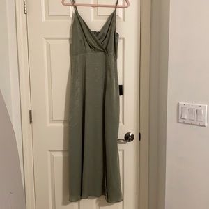 Lulu’s Sage Green dress size M NWT